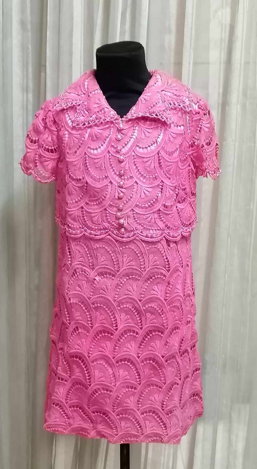 Retro Vintage 1950s 1960s 1970s (Pink Eyelet)