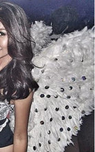 Load image into Gallery viewer, White Wing - Medium, Upward